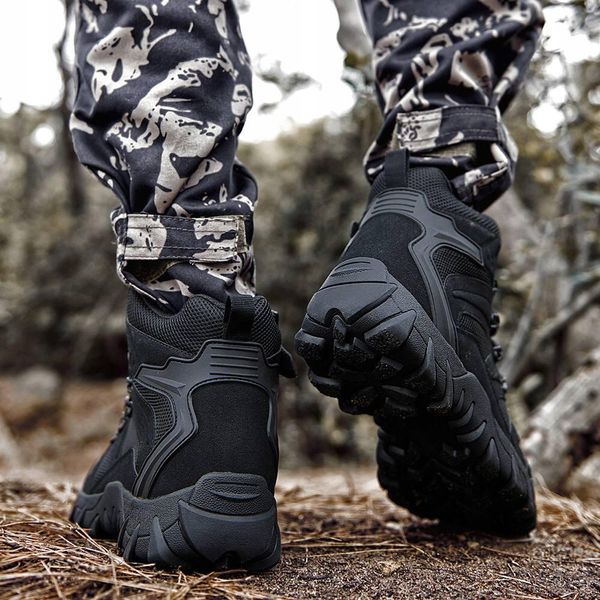 Військово-тактичні водонепроникні шкіряні черевики BLACK р. 41-45 1629-45 фото